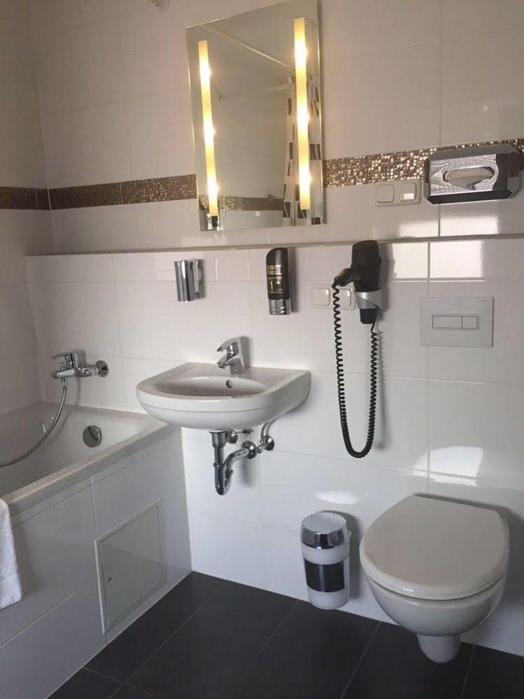 Hotel Monte Cristo Offenbach am Main Kültér fotó